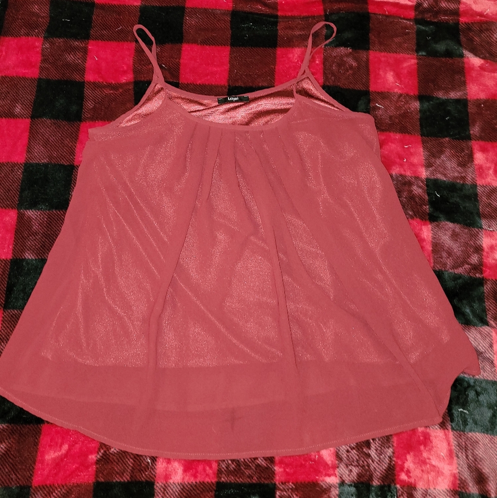 Laksmi | Flowy tank top